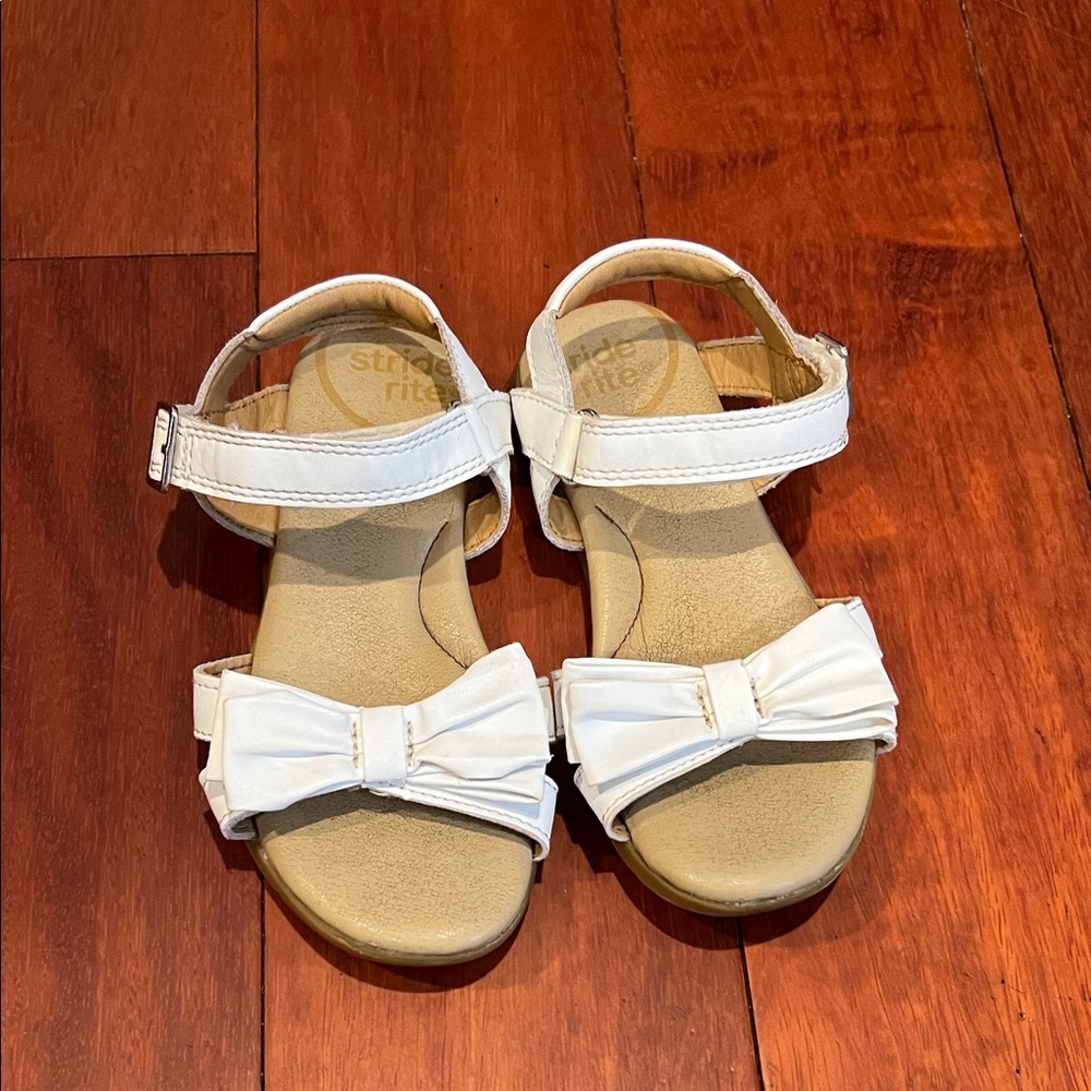 Stride Rite Whitney Sandal with Bow, White